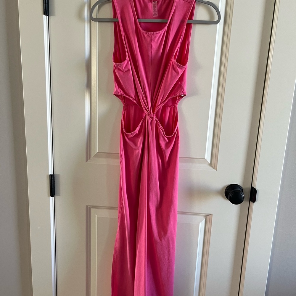 Beyond Yoga Twist-Front Maxi Dress in Pink.